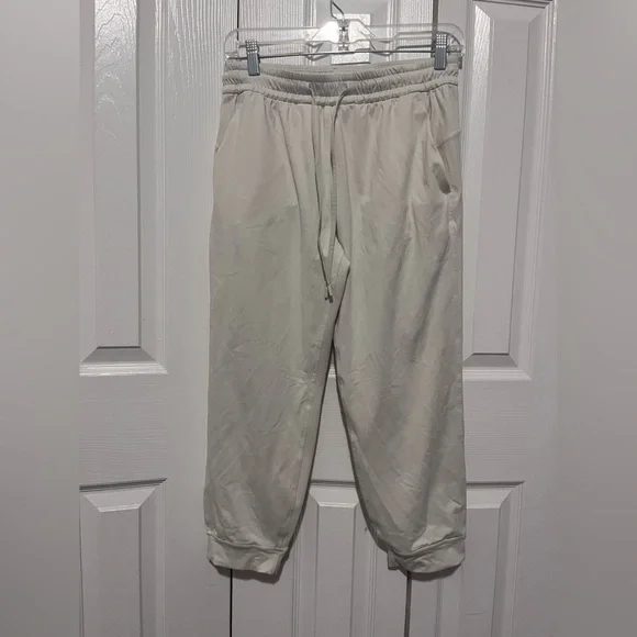 Lululemon Soft Jersey Classic-Fit Mid-Rise Cropped Jogger Heathered Bone Size 6 - Picture 5 of 7
